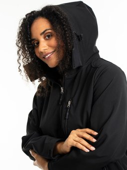 SHORT SOFT SHELL - Plus Size Jakke fra Studio