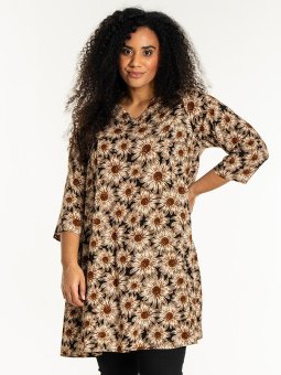 BIRGITTE - Plus Size Kjole fra Studio