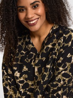 SEMMY - Plus Size Bluse fra Studio