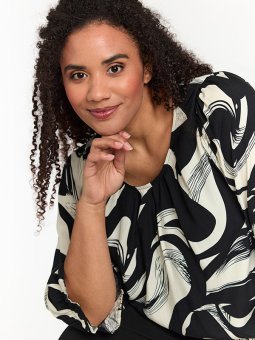 SFARZANA - Plus Size Bluse fra Studio