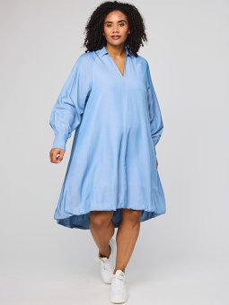 SLILLIE - Plus Size Kjole fra Studio
