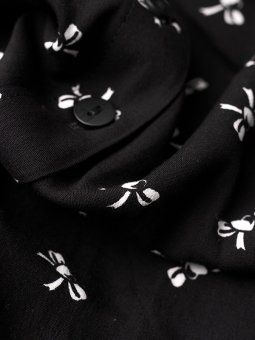 SJETTE - Plus Size Kjole fra Studio