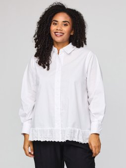 SAVEN - Plus Size Skjorte fra Studio