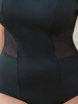 Plus Size Swimsuit fra Plaisir