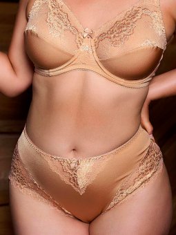 MIDI - Plus Size Truse fra Plaisir