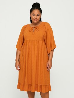 CARELEANOR - Plus Size Kjole fra Only Carmakoma