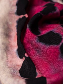 STIFF - Plus Size Bluse fra Studio