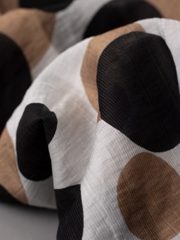 SGUNDA - Plus Size Kjole fra Studio