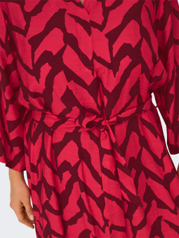 CARBERIET - Plus Size Kjole fra Only Carmakoma