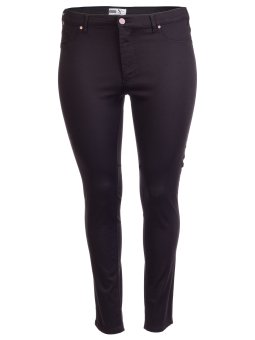 Plus Size Jeans fra Studio