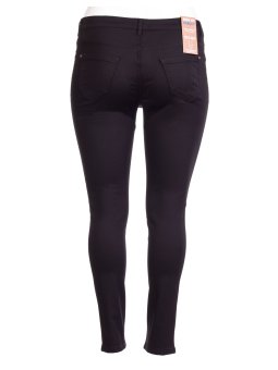 Plus Size Jeans fra Studio